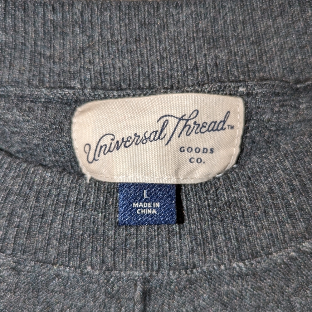 Universal Thread gray puff sleeve top - Picture 2 of 5